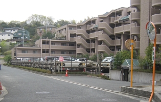 駐車場最前線レポート｢生駒市自走式駐車場新築工事｣写真2